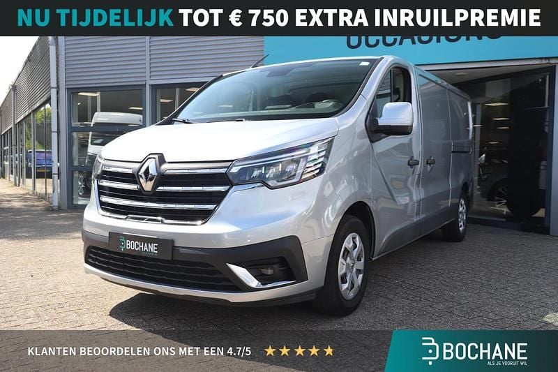 Grijs Gebruikt 2023 Renault Trafic Van | € 21.057 (Goede deal) - Afbeelding 1/4