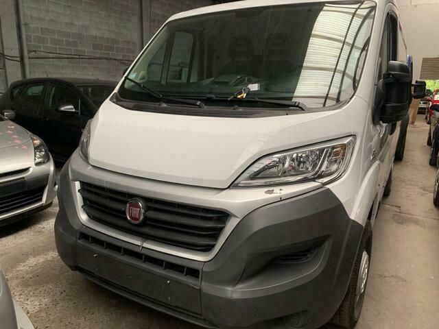 Wit Gebruikt 2016 Fiat Ducato Van | € 15.000 (Eerlijke prijs) - Afbeelding 1/4
