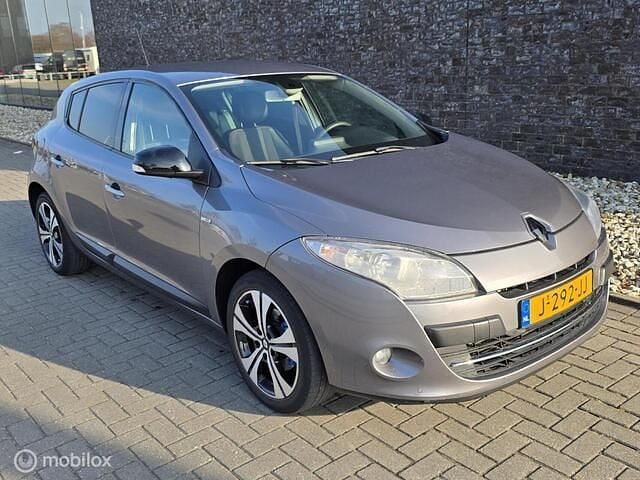 Occasion Renault Mégane III Bose Edition 131 PK (96 kW) 2011 Grijs Hatchback