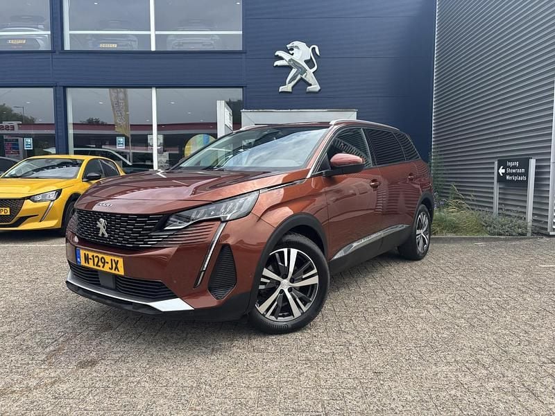 Bruin Gebruikt 2021 Peugeot 5008 Allure MPV | € 29.240 (Eerlijke prijs) - Afbeelding 1/3