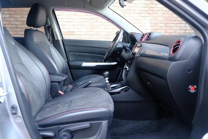 Occasion Suzuki Vitara 140 PK (102 kW) 2017 Grijs SUV