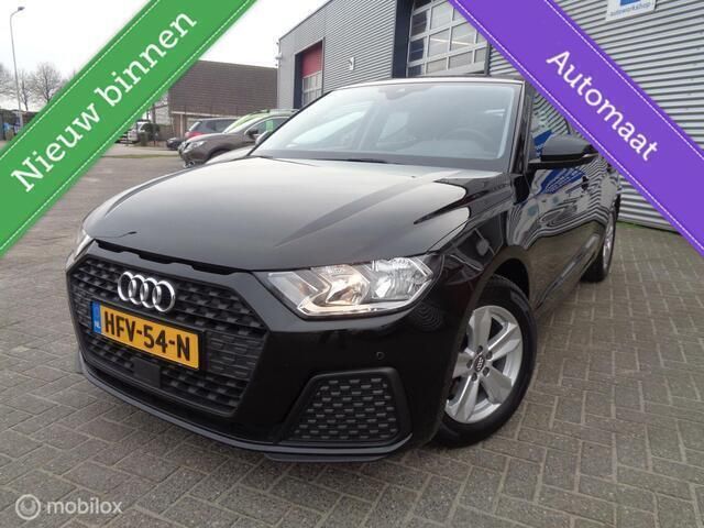 Zwart, metallic lak Gebruikt 2020 Audi A1 Sportback Hatchback | € 21.450 (Eerlijke prijs) - Afbeelding 1/4