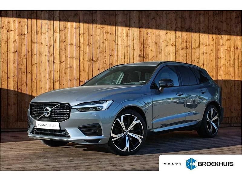 Grijs, metallic lak Gebruikt 2020 Volvo XC60 R-Design SUV | € 47.900 (Duur) - Afbeelding 1/4