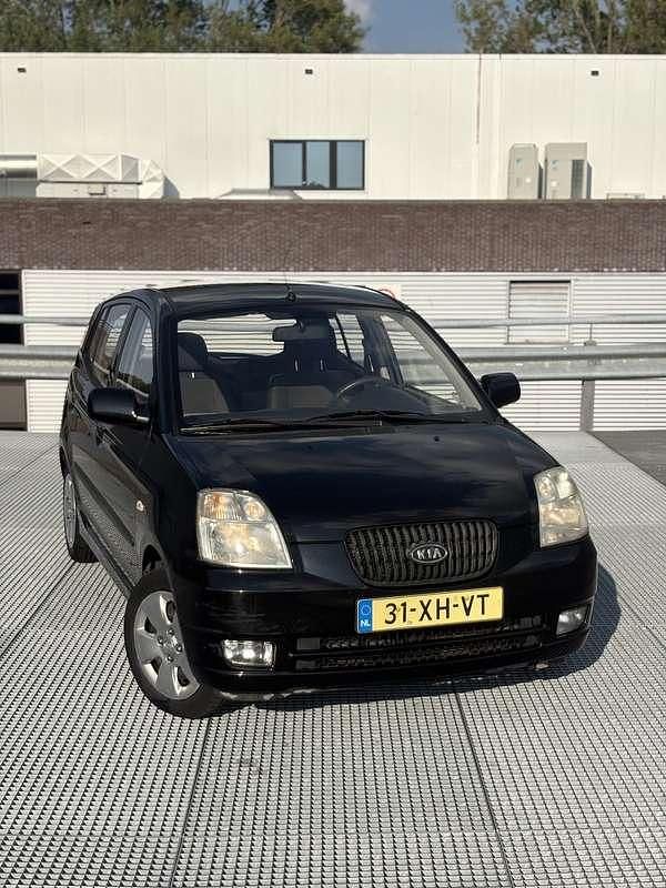 Zwart Occasion 2007 Kia Picanto Hatchback | € 1.795 (Iets duurder) - Afbeelding 1/4