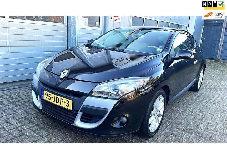 Occasion 2009 Renault Mégane III Coupé | € 3.495 (Goede deal) - Afbeelding 1/4