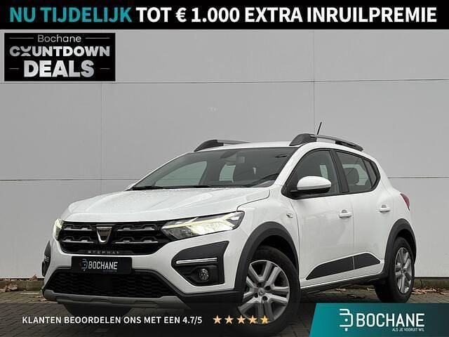 Wit Gebruikt 2023 Dacia Sandero Comfort Hatchback | € 16.900 (Eerlijke prijs) - Afbeelding 1/4