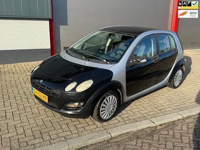 Grijs Occasion 2006 Smart ForFour Passion Hatchback | € 1.249 (Goede deal) - Afbeelding 1/4