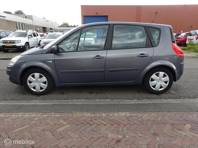 Occasion Renault Scénic II 135 PK (99 kW) 2007 Grijs MPV