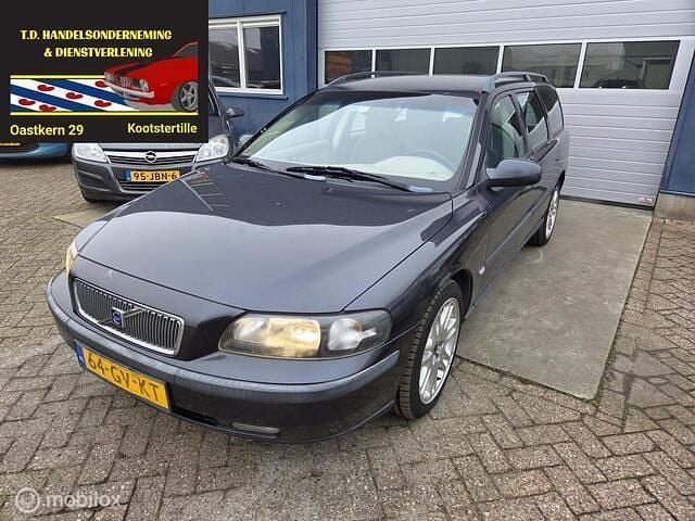 Grijs Gebruikt 2001 Volvo V70 Comfort Stationwagen | € 1.250 (Goede deal) - Afbeelding 1/4