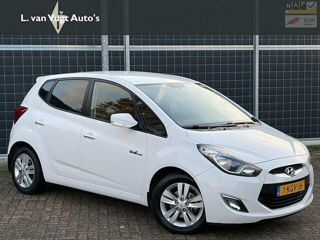 Wit Occasion 2013 Hyundai ix20 Hatchback | € 4.950 (Eerlijke prijs) - Afbeelding 1/4