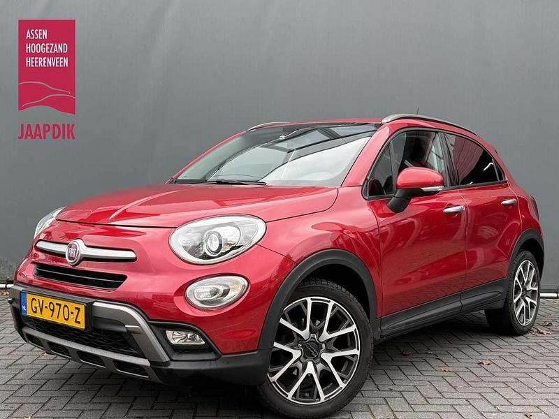 Rood Gebruikt 2015 Fiat 500X Cross Plus SUV | € 6.899 (Eerlijke prijs) - Afbeelding 1/3