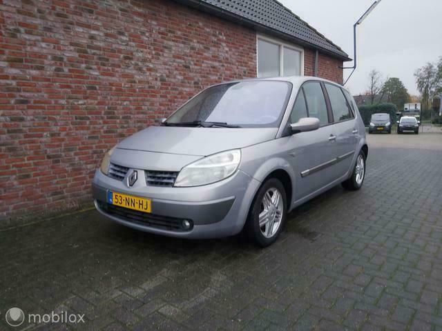 Beige Gebruikt 2004 Renault Scénic II Dynamique MPV | € 1.500 (Eerlijke prijs) - Afbeelding 1/4