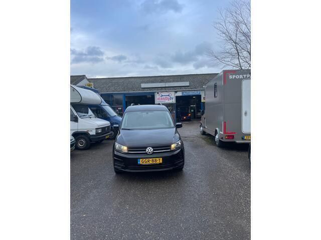 Occasion VW Caddy Trendline 125 PK (91 kW) 2018 Zwart MPV