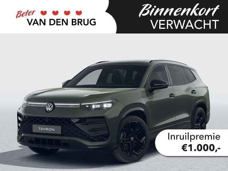 Groen Nieuw 2025 VW Tayron R-line Edition SUV | € 68.900 (Iets duurder) - Afbeelding 1/4