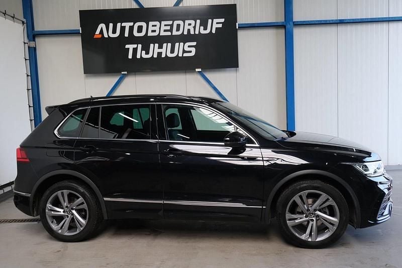 Occasion VW Tiguan R-line 2022 Zwart (metallic) SUV