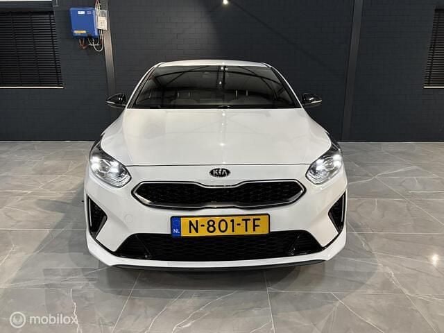 Occasion Kia ProCeed GT-Line 140 PK (102 kW) 2019 Wit Hatchback