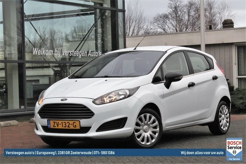 Wit Gebruikt 2017 Ford Fiesta Trend Hatchback | € 11.950 (Super prijs) - Afbeelding 1/4