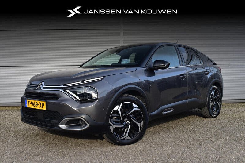 Grijs Gebruikt 2022 Citroën C4 PureTech SUV | € 22.885 (Iets duurder) - Afbeelding 1/4
