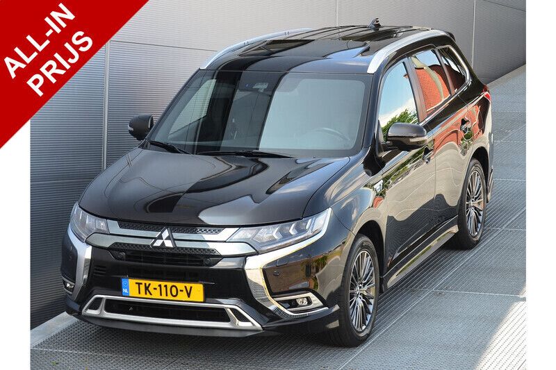 Zwart Gebruikt 2018 Mitsubishi Outlander P-HEV Instyle SUV | € 23.750 (Iets duurder) - Afbeelding 1/3