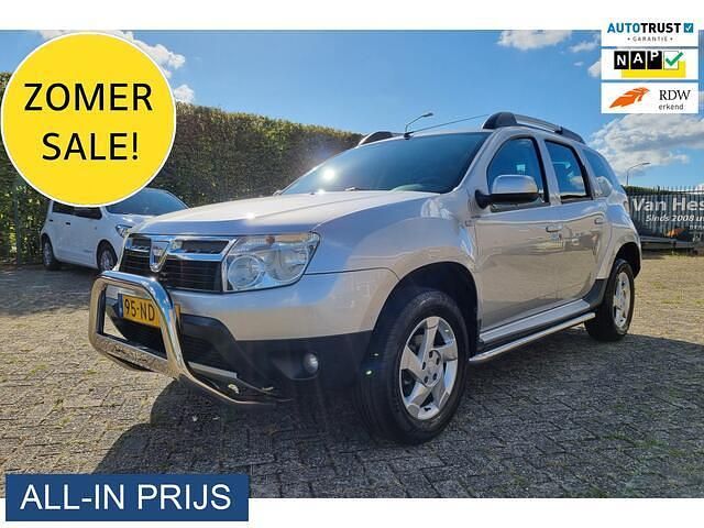 Grijs Gebruikt 2010 Dacia Duster Lauréate SUV | € 5.500 (Eerlijke prijs) - Afbeelding 1/4