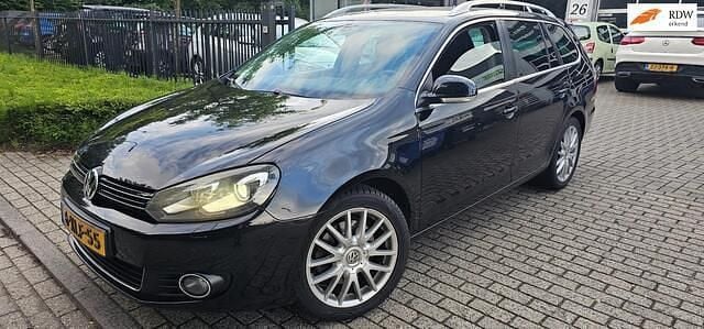 Zwart Gebruikt 2010 VW Golf VI Highline Stationwagen | € 4.999 (Eerlijke prijs) - Afbeelding 1/4