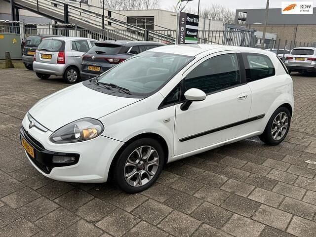 Occasion Fiat Punto Evo 84 PK (61 kW) 2012 Wit Hatchback