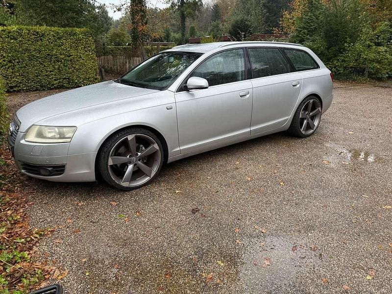 Zilver Gebruikt 2005 Audi A6 Proline Stationwagen | € 2.500 (Goede deal) - Afbeelding 1/4