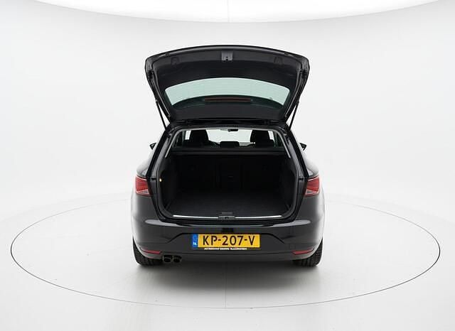 Occasion Seat Leon ST CONNECT 116 PK (85 kW) 2016 Zwart Stationwagen