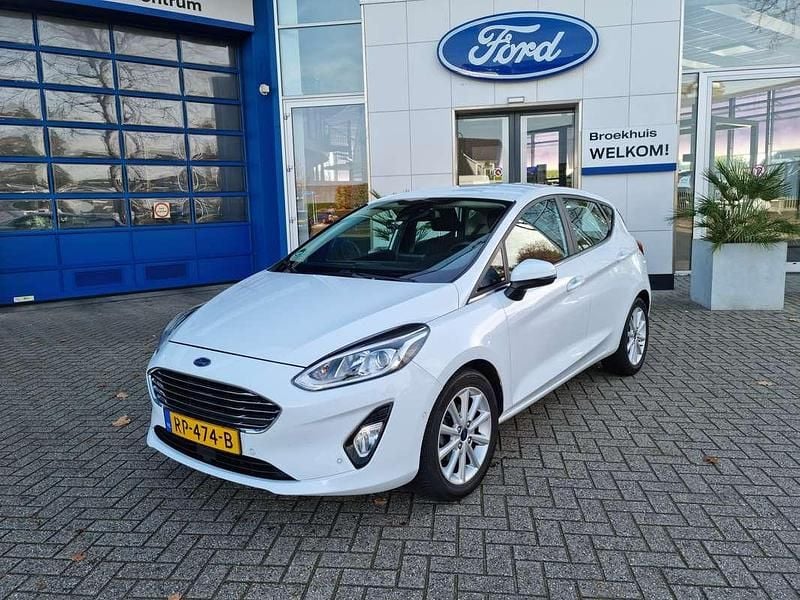 Gebruikt 2018 Ford Fiesta Titanium Hatchback | € 10.944 (Eerlijke prijs) - Afbeelding 1/4