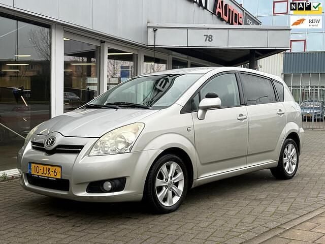 Grijs Occasion 2009 Toyota Verso Luna MPV | € 2.450 (Goede deal) - Afbeelding 1/4