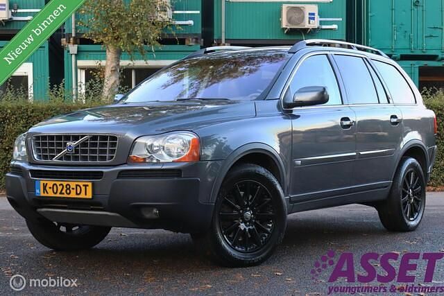 Grijs Gebruikt 2004 Volvo XC90 Executive SUV | € 8.995 (Duur) - Afbeelding 1/4