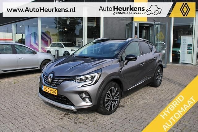 Grijs, metallic lak Gebruikt 2021 Renault Captur Initiale Paris SUV | € 24.445 (Eerlijke prijs) - Afbeelding 1/4