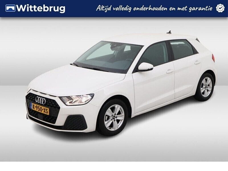 Wit Gebruikt 2021 Audi A1 Sportback Proline Hatchback | € 19.750 (Eerlijke prijs) - Afbeelding 1/3