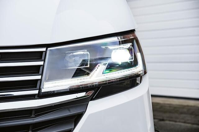 Occasion VW Caravelle Highline 204 PK (150 kW) 2023 Wit MPV