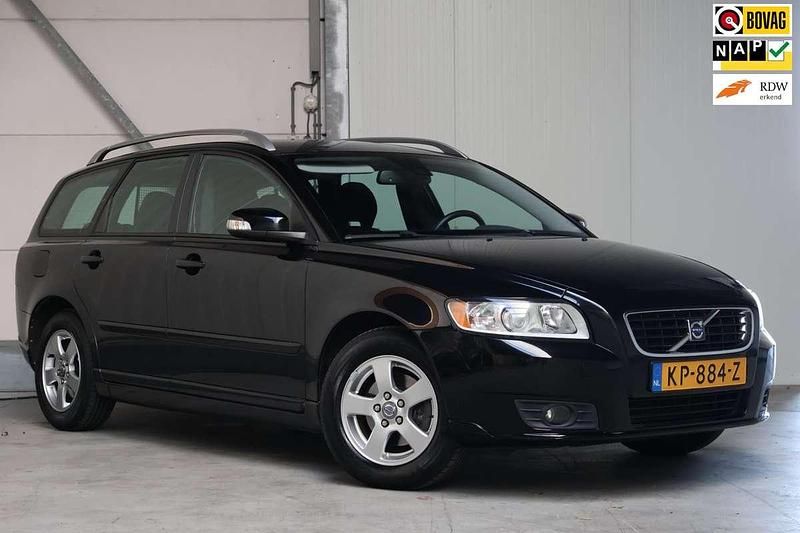Zwart Gebruikt 2007 Volvo V50 Stationwagen | € 4.995 (Duur) - Afbeelding 1/4