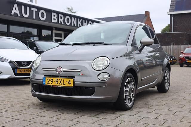 Grijs Gebruikt 2011 Fiat 500 Lounge Hatchback | € 5.499 (Eerlijke prijs) - Afbeelding 1/4