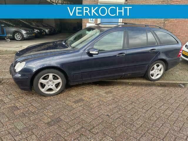 Blauw Gebruikt 2001 Mercedes C180 Stationwagen | € 949 (Goede deal) - Afbeelding 1/4