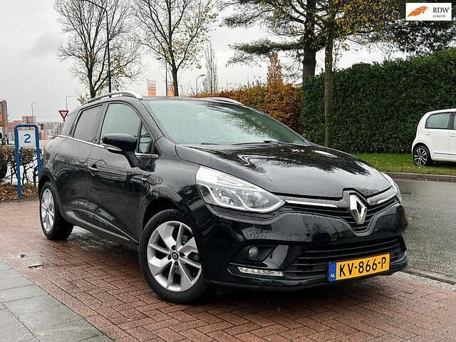 Zwart Gebruikt 2016 Renault Clio GrandTour Intens Stationwagen | € 6.850 (Goede deal) - Afbeelding 1/4
