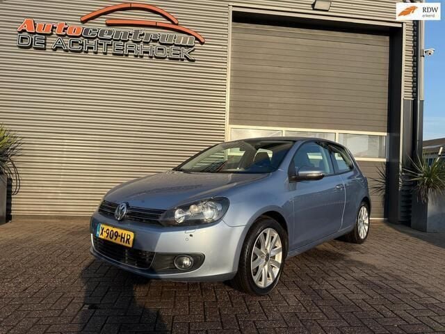 Blauw, metallic lak Gebruikt 2009 VW Golf VI Highline Hatchback | € 6.999 (Goede deal) - Afbeelding 1/4