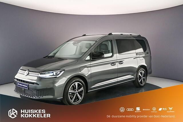 Indium grey metallic (lr7h) Nieuw 2025 VW Caddy Maxi Style MPV | € 49.995 (Duur) - Afbeelding 1/4