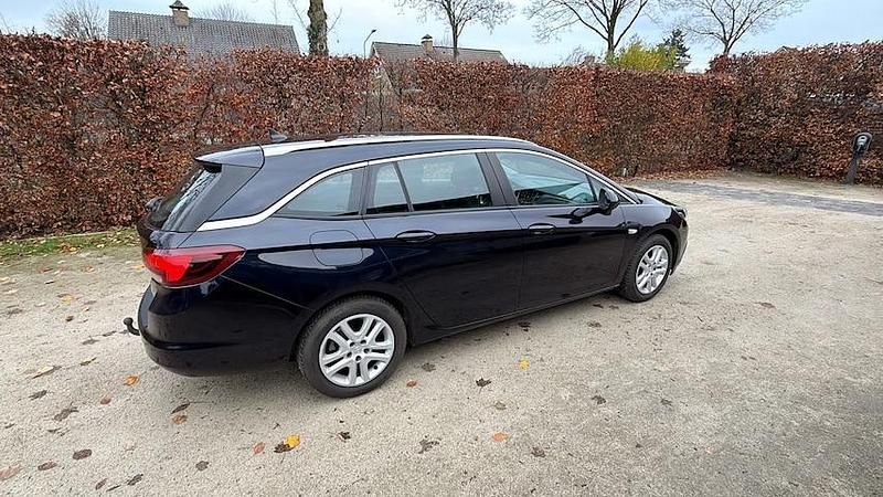 Occasion Opel Astra Business 2018 Blauw (metallic) Stationwagen