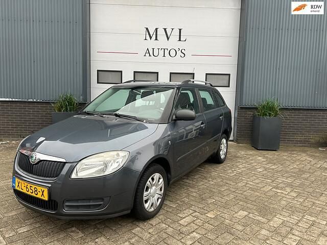 Grijs Occasion 2010 Skoda Fabia Business Line Stationwagen | € 2.490 (Goede deal) - Afbeelding 1/4
