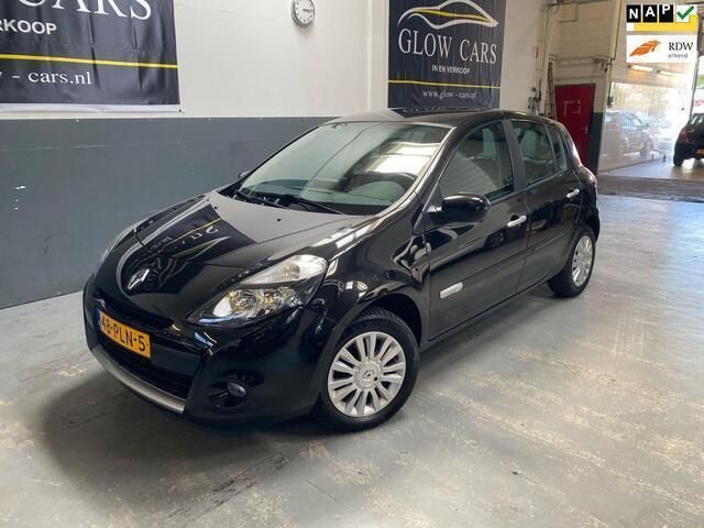 Zwart Gebruikt 2011 Renault Clio II Collection Hatchback | € 4.750 (Iets duurder) - Afbeelding 1/4