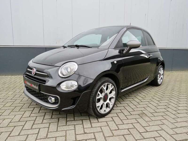Zwart, metallic lak Gebruikt 2017 Fiat 500S Sport Hatchback | € 10.950 (Eerlijke prijs) - Afbeelding 1/3