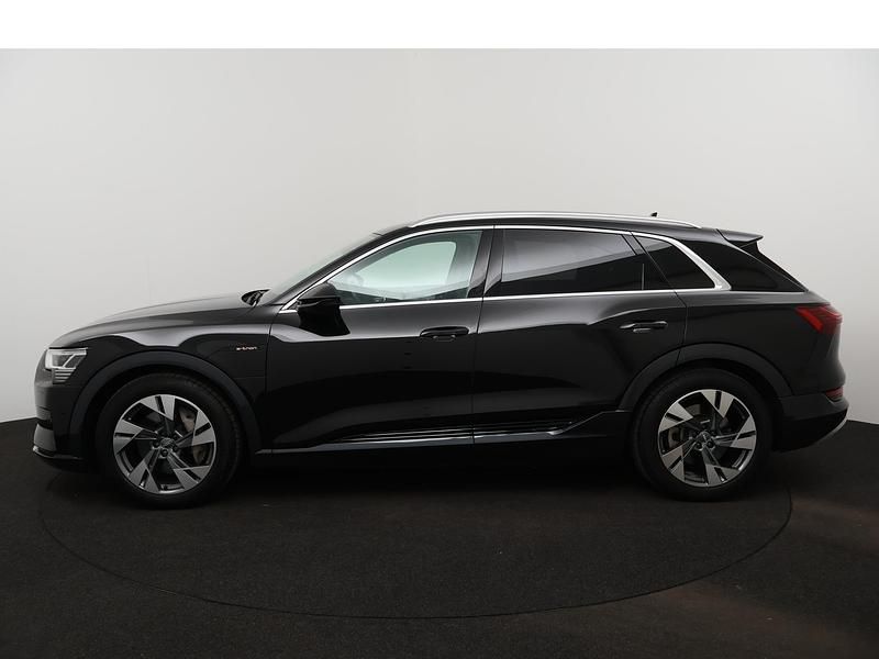 Occasion Audi e-tron Advanced Plus 300 kW (409 PK) 2018 Zwart SUV