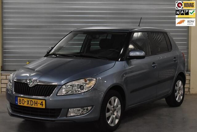 Blauw Gebruikt 2012 Skoda Fabia Style Hatchback | € 5.950 (Iets duurder) - Afbeelding 1/4