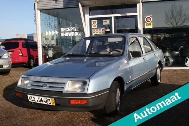 Blauw Gebruikt 1983 Ford Sierra | € 2.950 - Afbeelding 1/4