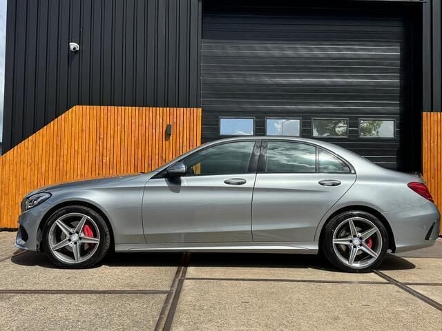 Grijs Gebruikt 2014 Mercedes C200 AMG line Sedan | € 19.999 (Eerlijke prijs) - Afbeelding 1/4