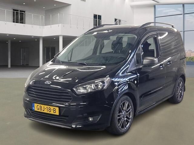Zwart Gebruikt 2017 Ford Tourneo Courier Titanium MPV | € 7.995 (Super prijs) - Afbeelding 1/4