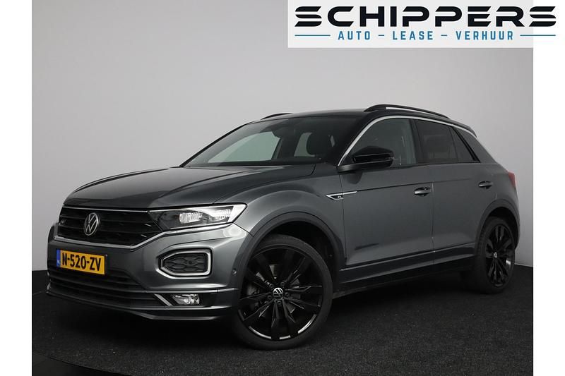 Grijs Gebruikt 2021 VW T-Roc Business SUV | € 30.900 (Iets duurder) - Afbeelding 1/4